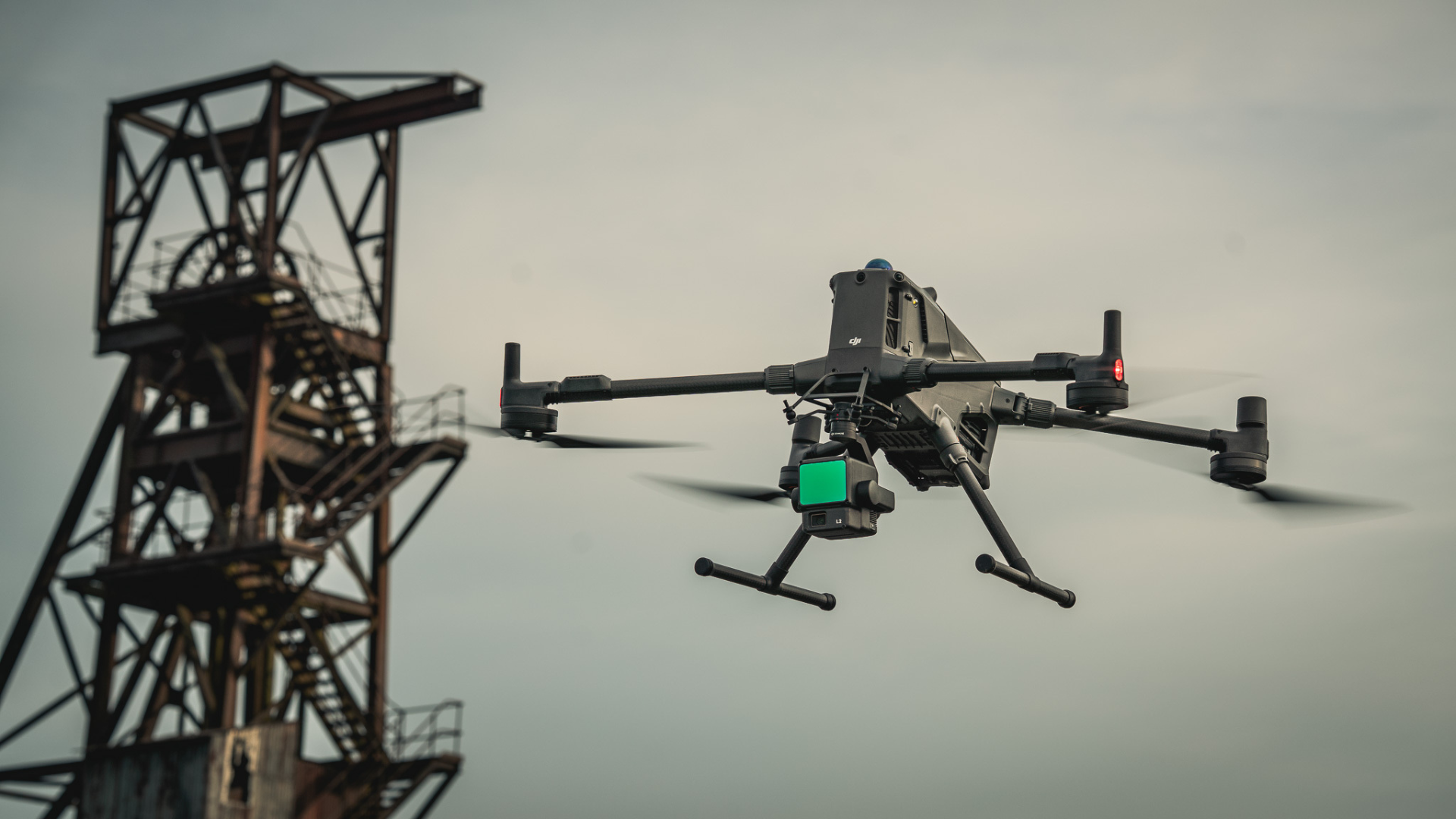 DJI Matrice 400 kurumsal ve endüstriyel İHA ailesi